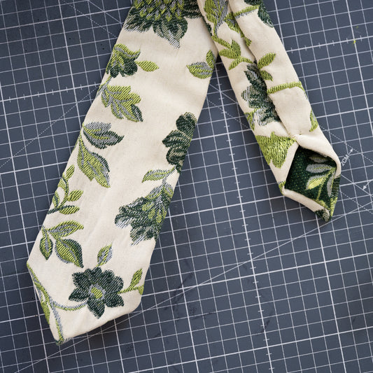 Bright Jacquard Tie